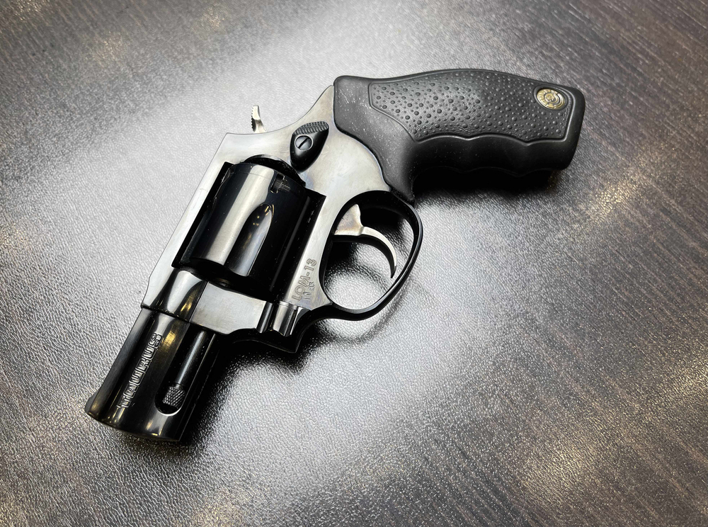 TAURUS LOM-13  к.9мм Р.А  № EN 78437