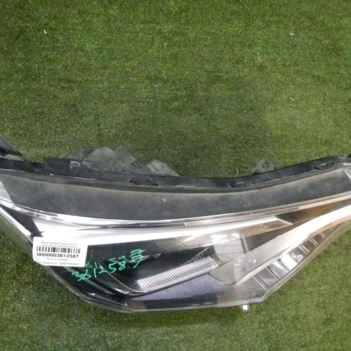 Фара правая Toyota RAV4 4 CA40 (2015-2019) LED