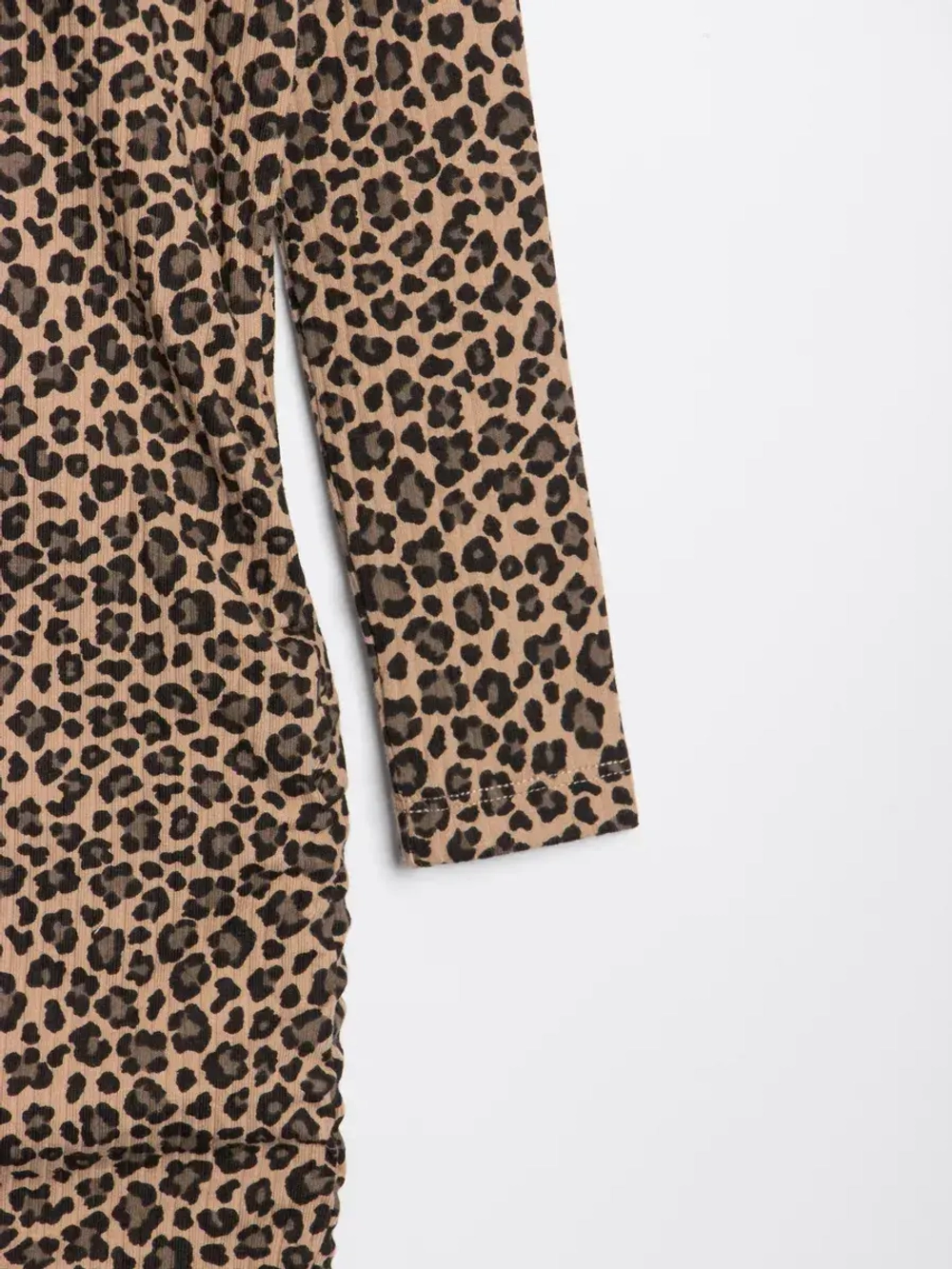 Платье-водолазка для девочки обтягивающее на осень