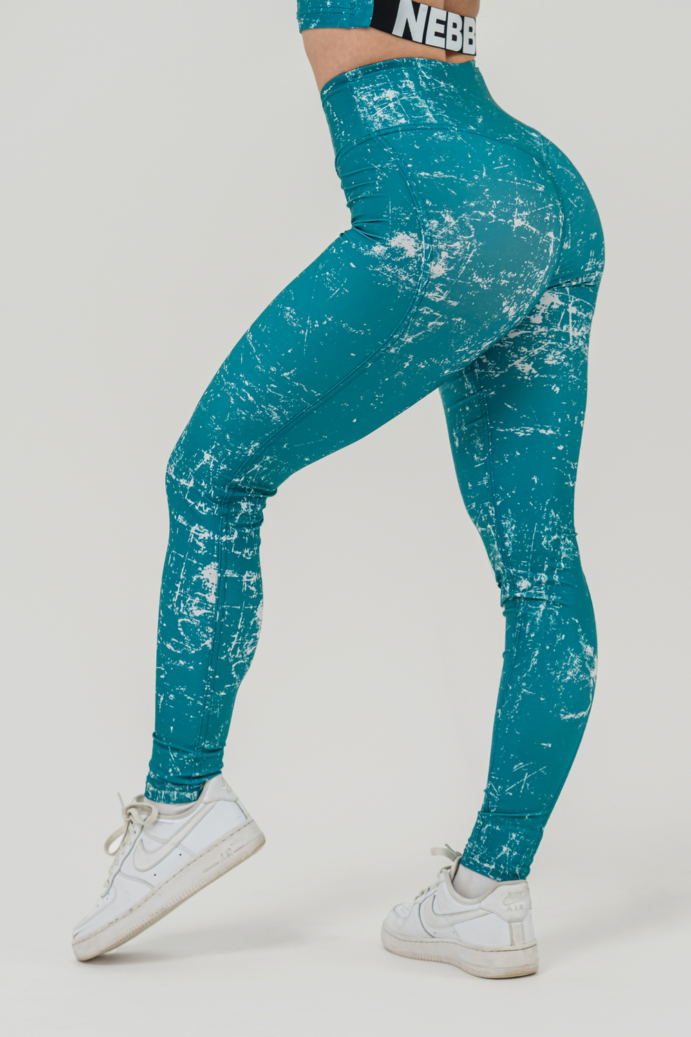 ЛЕГИНСЫ WORKOUT LEGGINGS ROUGH GIRL 616 Зеленые