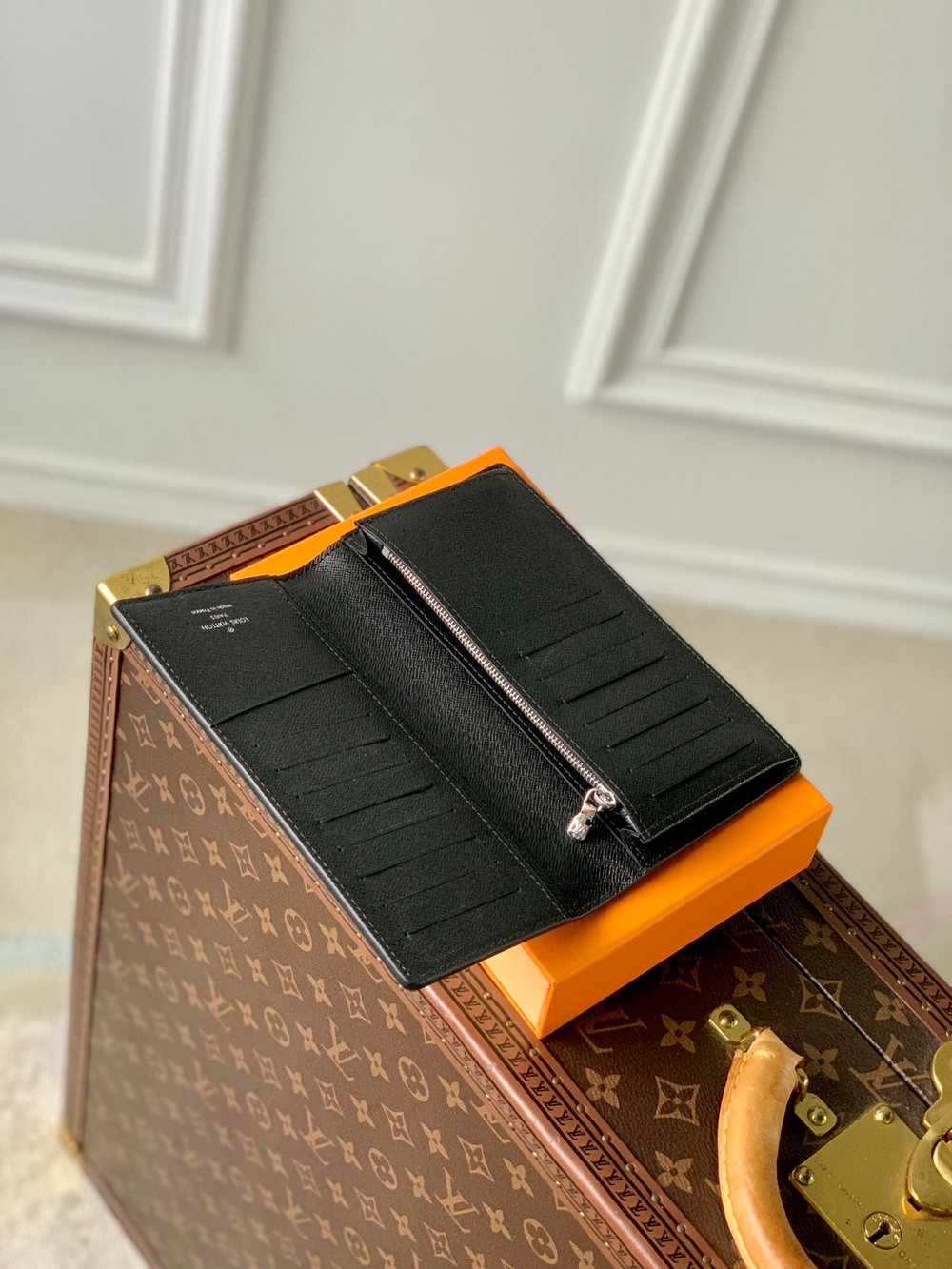 Louis Vuitton Brazza Wallet