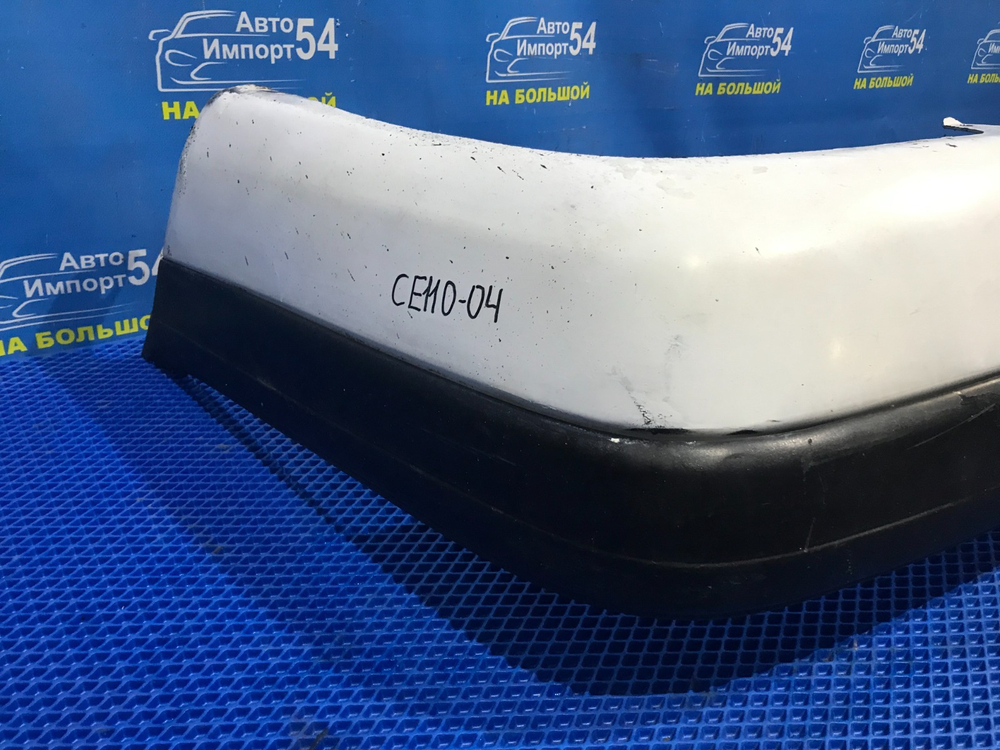 Бампер задний TOYOTA COROLLA 1996