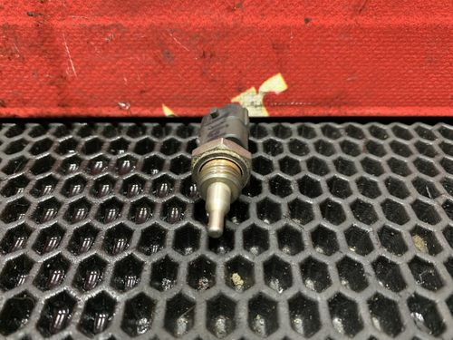 Датчик температуры охлаждающей жидкости 2021г