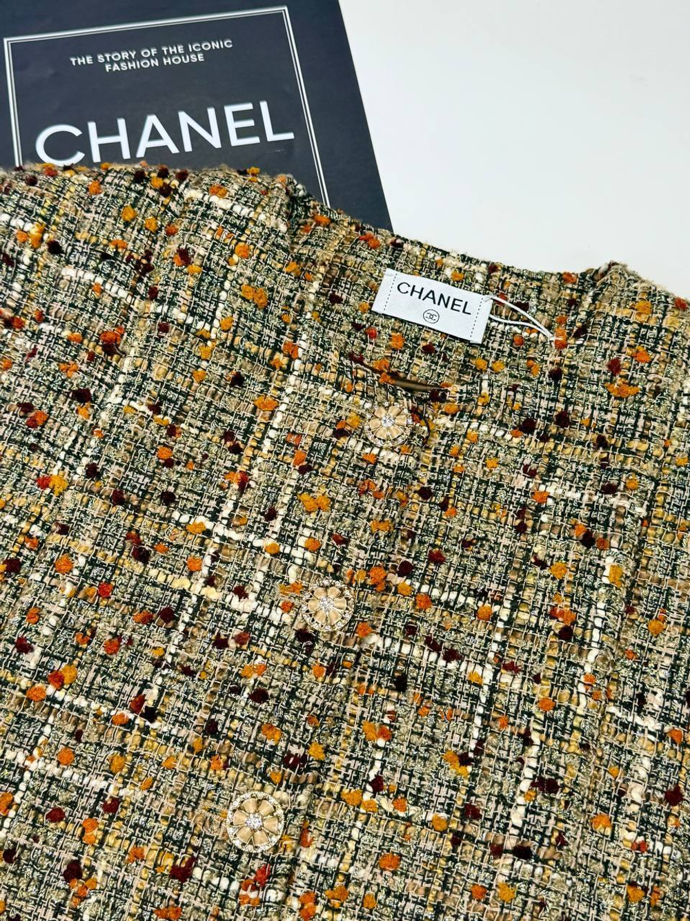 Костюм CHANEL