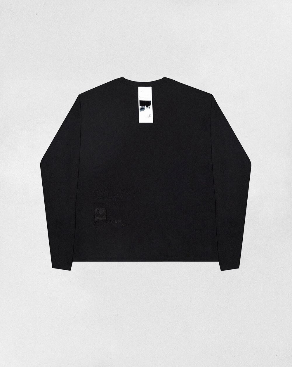 Лонгслив Une Petite Emeute Black Butterfly черный