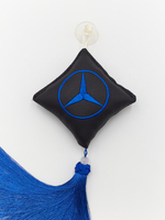 Ромб объемный на присоске MERCEDES (экокожа, черный, синяя вышивка, кисть)
