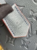 Louis Vuitton Montaigne MM