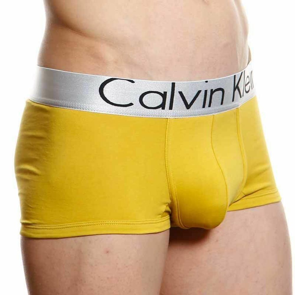 Мужские трусы хипсы горчичные Calvin Klein Boxer Steel Mustard