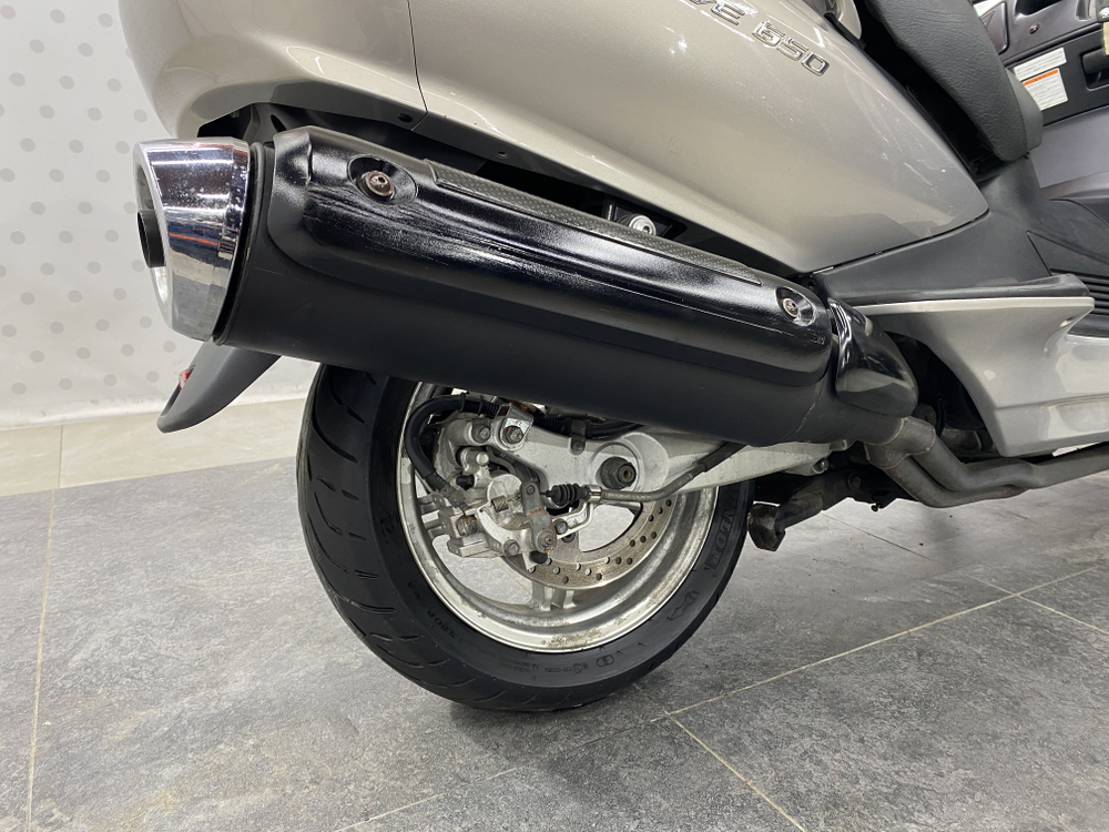 Suzuki Skywave 650 , 2002