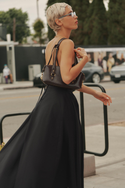 ZARA ПЛАТЬЕ МИДИ ИЗ ГАБАРДИНА С РАСКЛЕШЕННОЙ ЮБКОЙ, ЧЕРНЫЙ