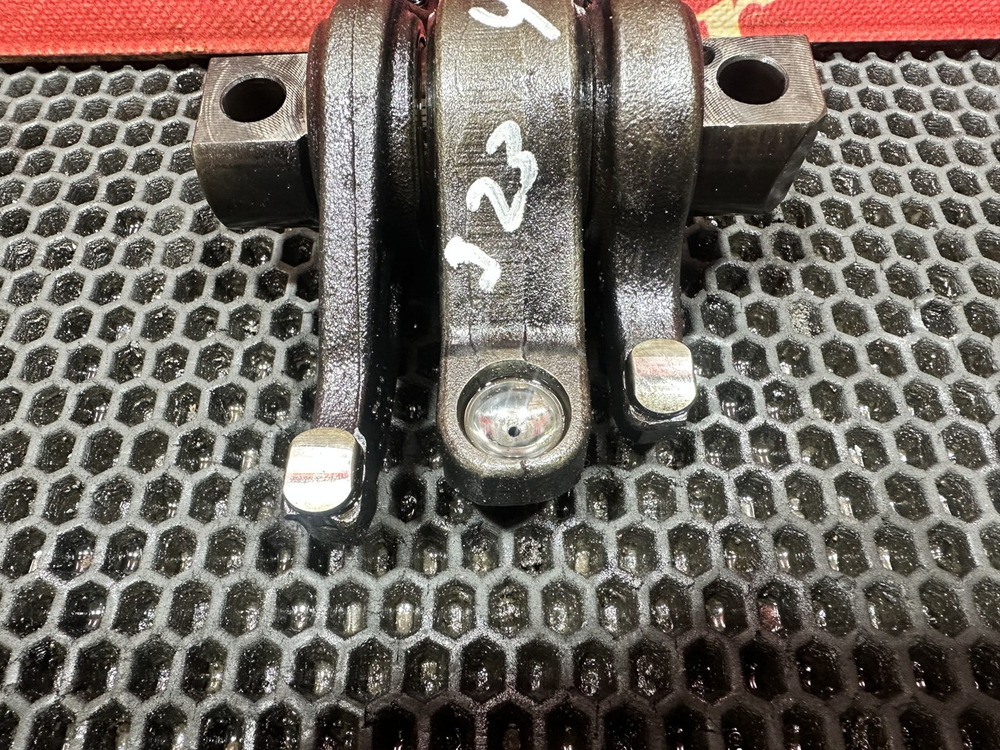 Вал рокеров в сборе