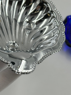 Икорница в виде ракушки