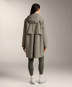 Oysho Сверхлегкий плащ Houndstooth с водонепроницаемостью 10 000 мм, норка