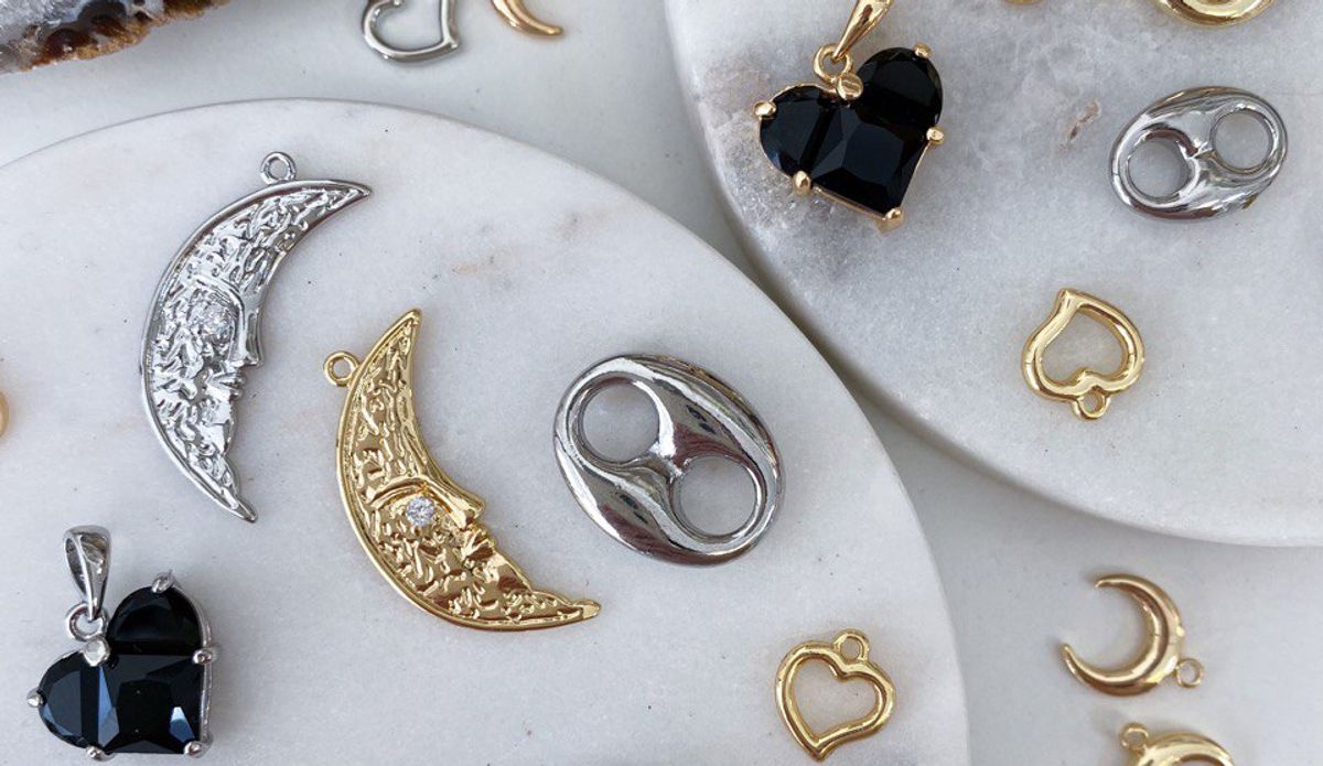 Китайская и корейская фурнитура: кто на самом деле производитель? Китайская и корейская фурнитура: кто на самом деле производитель?