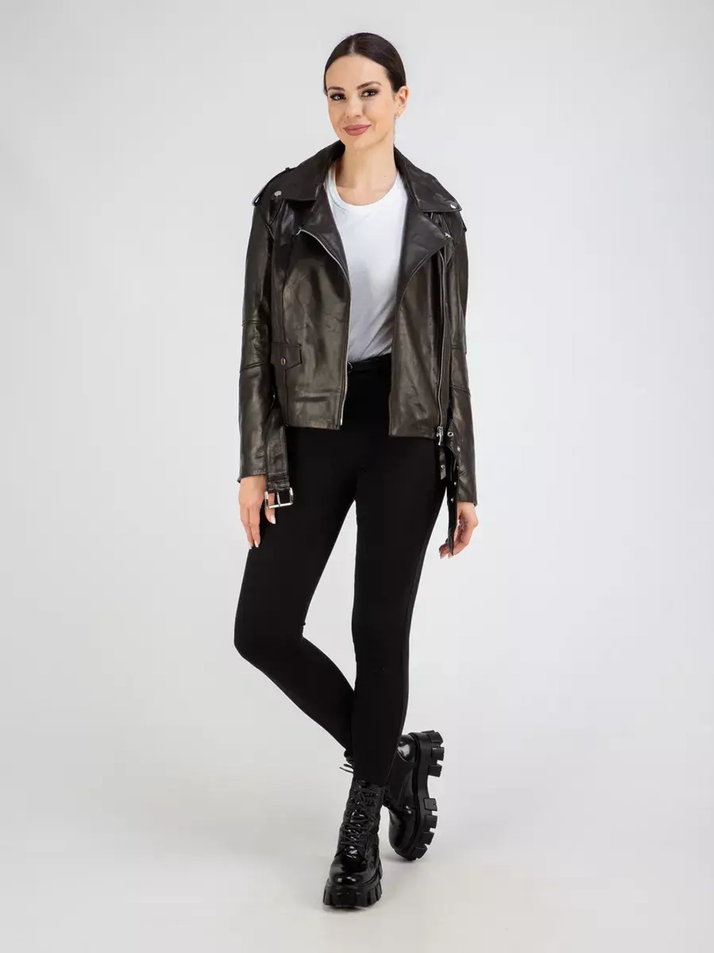 Куртка весенняя укороченная натуральная кожа на молнии