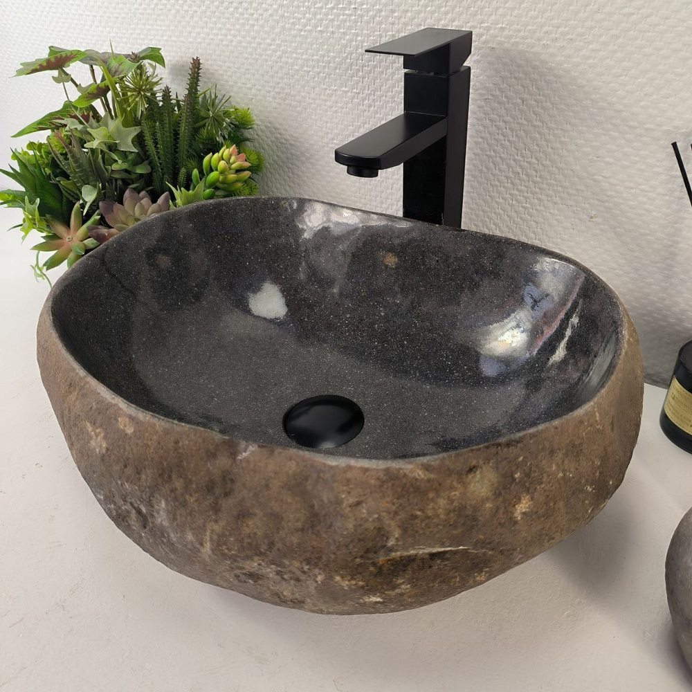 Раковина из речного камня RS-65449 45*34*15 0861