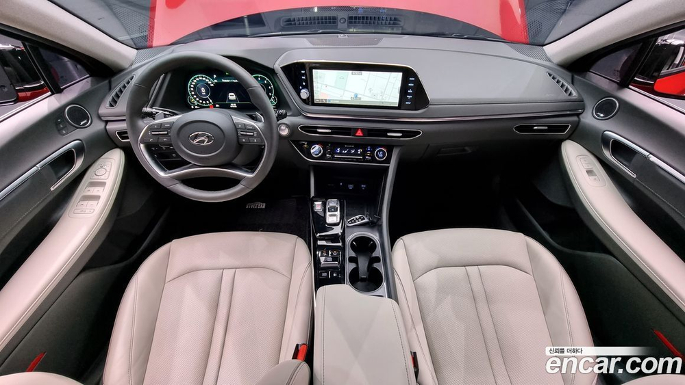 Hyundai Sonata (DN8) 1.6 Turbo (03.2020)