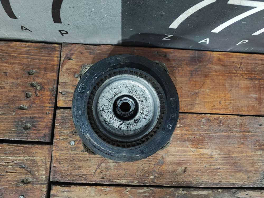 Опора переднего амортизатора BMW 3-Series (G20) 18-нв Б/У Оригинал 31306890656