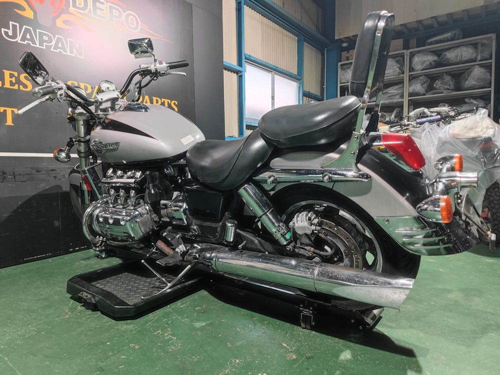 Honda Valkyrie 1500 GL1500C F6C 1998