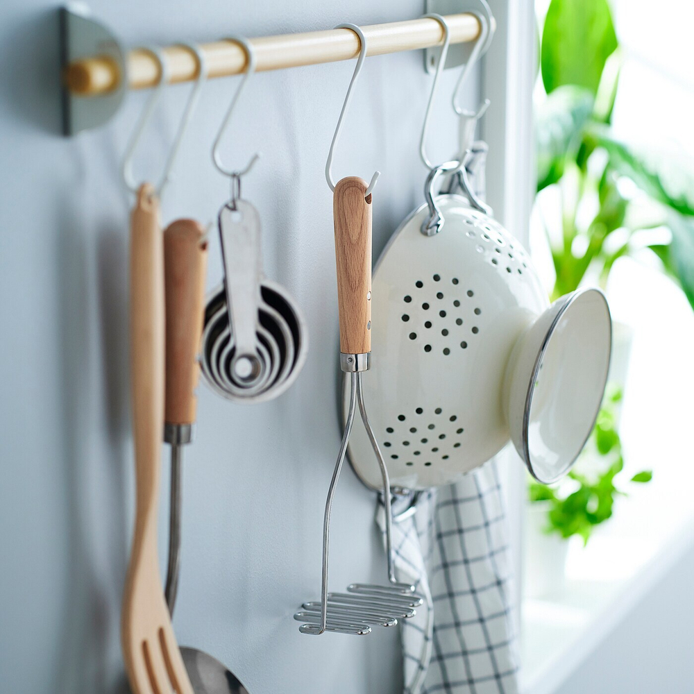IKEA VARDAGEN  (ИКЕА ВАРДАГЕН)  -  Картофелемялка, нержавеющая сталь/бук, 30 см