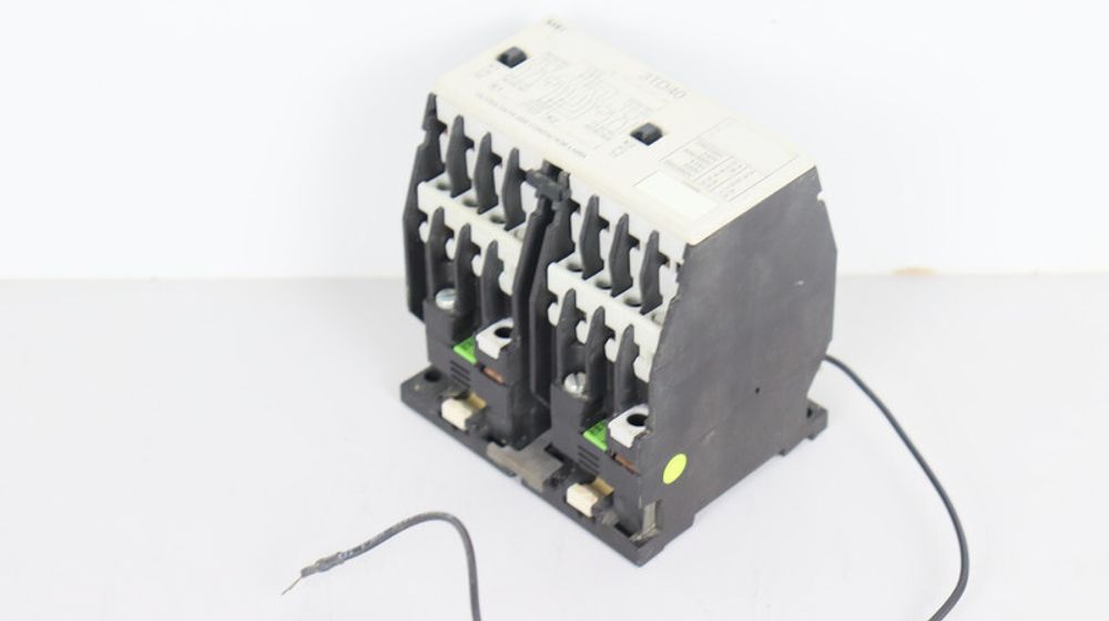 SIEMENS 3TD4002-2A