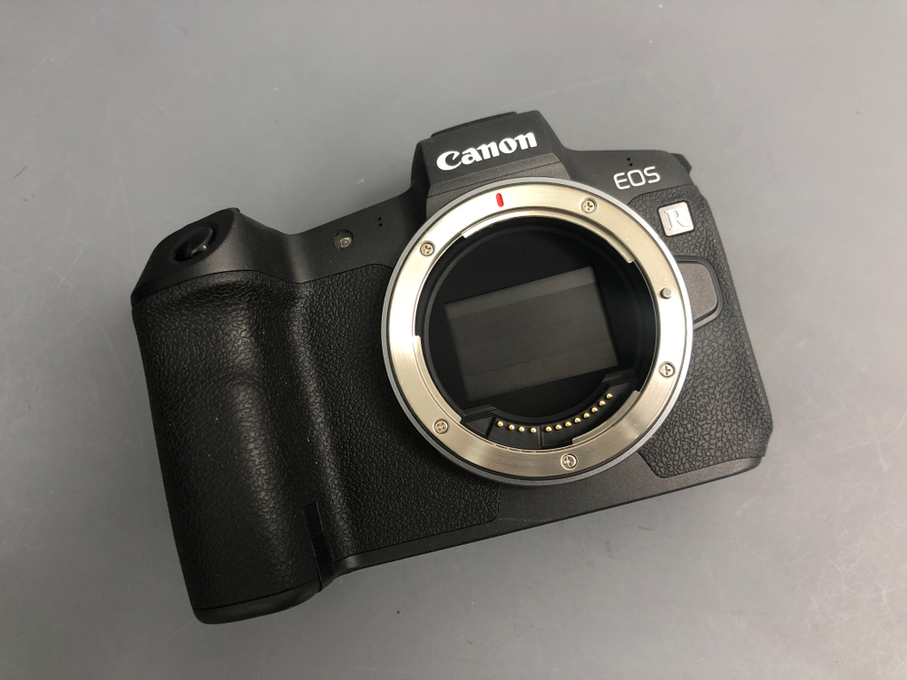 Canon EOS R (12.000 кадров)