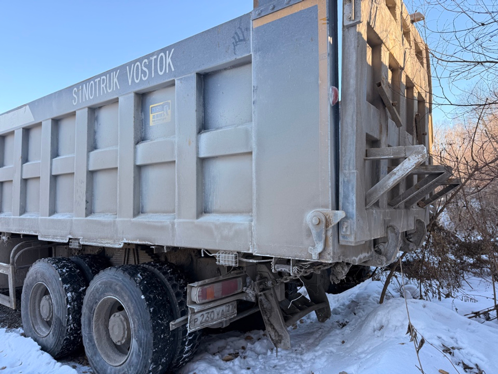 Howo T5G 8x4 Самосвал ZZ3317V386GE1 (Дизельный, 10,5 л, 440 л.с., МТ)