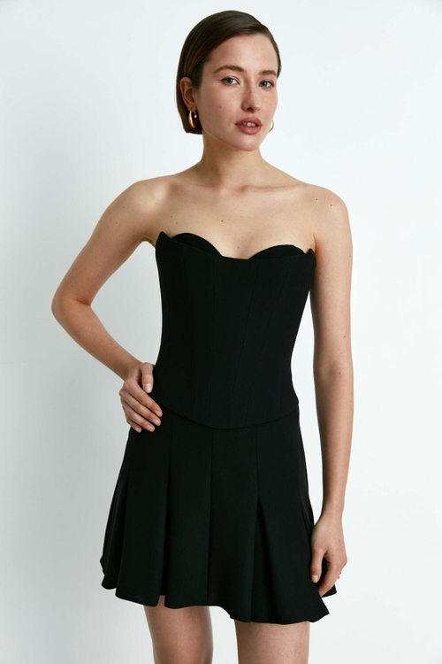 Мини юбка из крепа со складками