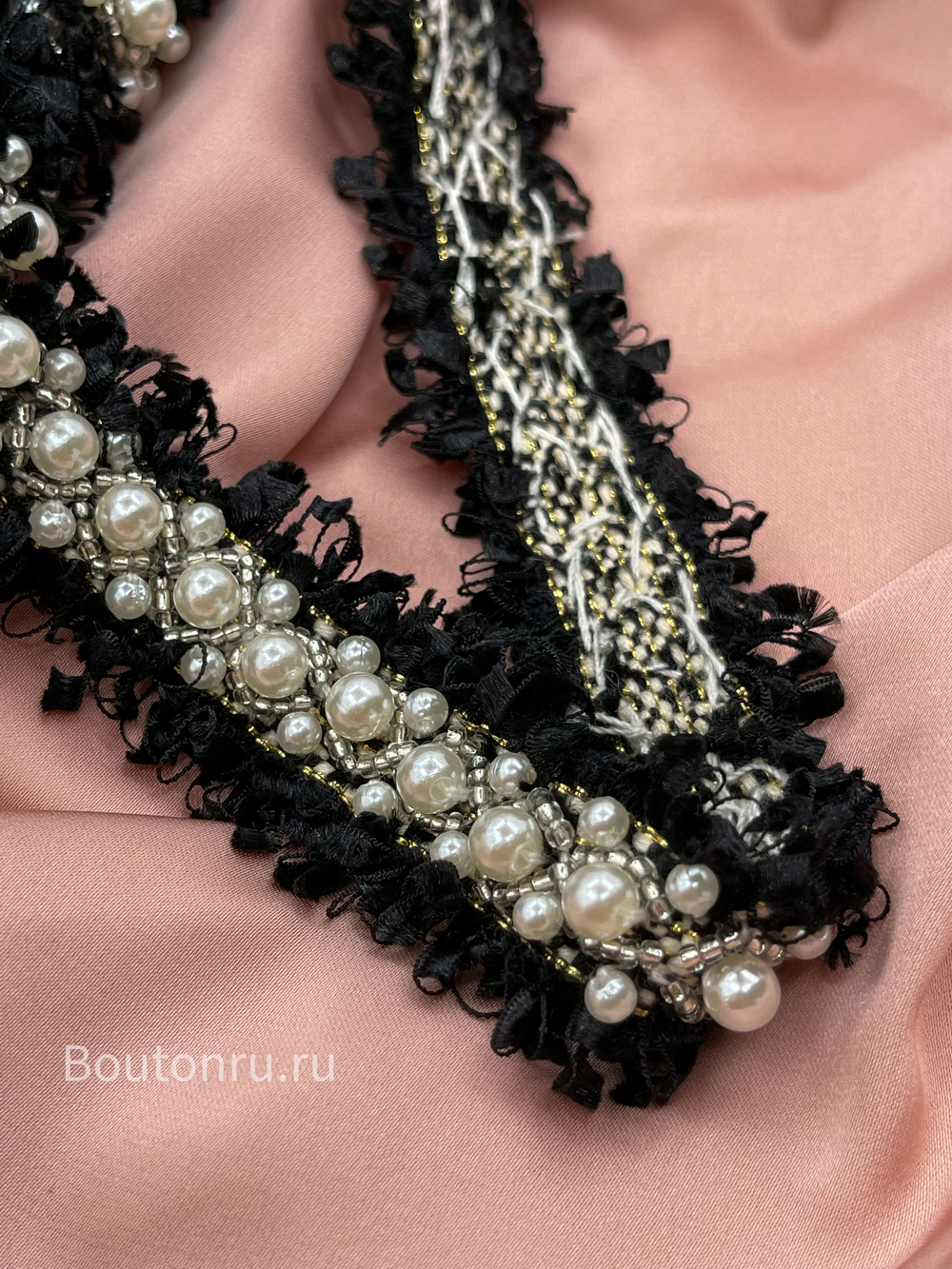 Тесьма твидовая черная с жемчугом и бисером