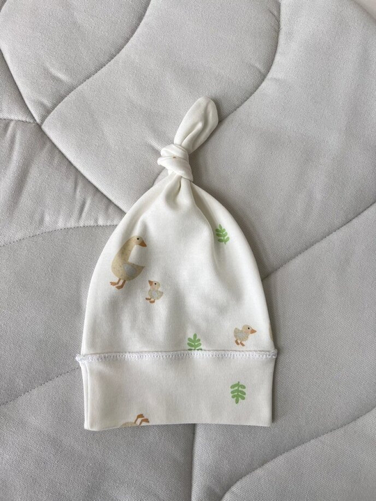 Шапочка-узелок гуси