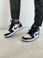 Nike Air Jordan 1 Retro