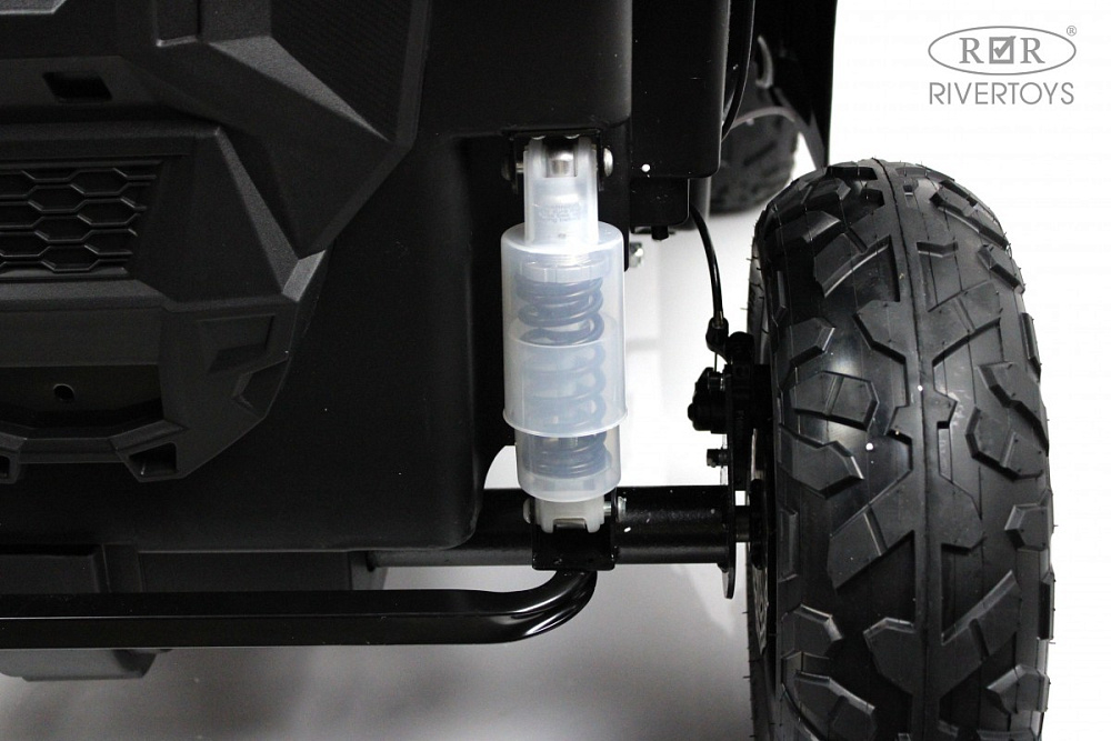 Детский электромобиль RiverToys M222MM белый