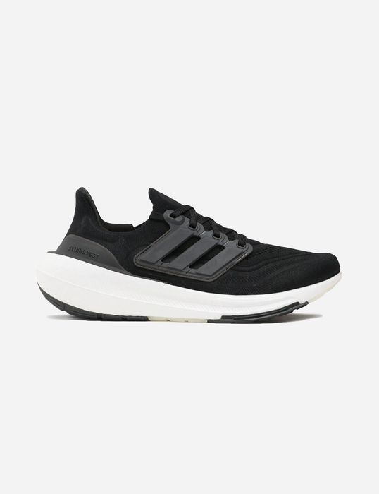 adidas Ultra Boost Light 