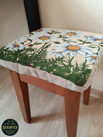 Набор чехлов на табурет из гобелена Ромашки (33х33 см) - 2шт