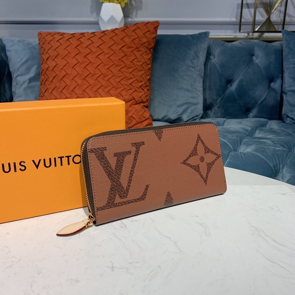 Louis Vuitton Zippy Wallet