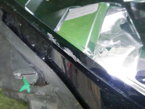 Битая Фара правая Peugeot 3008 2 (2016-2020) галоген