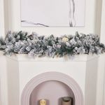 Хвойная гирлянда заснеженная "Glace" литая+пвх