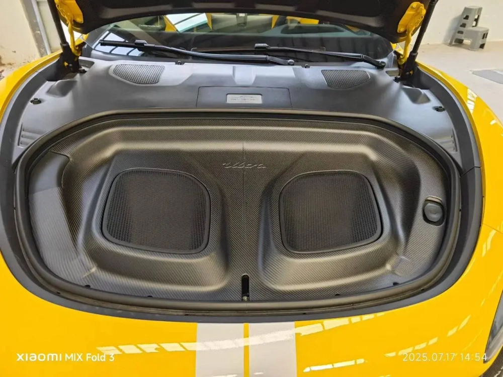 Капот карбоновый Xiaomi SU7 Ultra для Xiaomi SU7 2024+ Сяоми