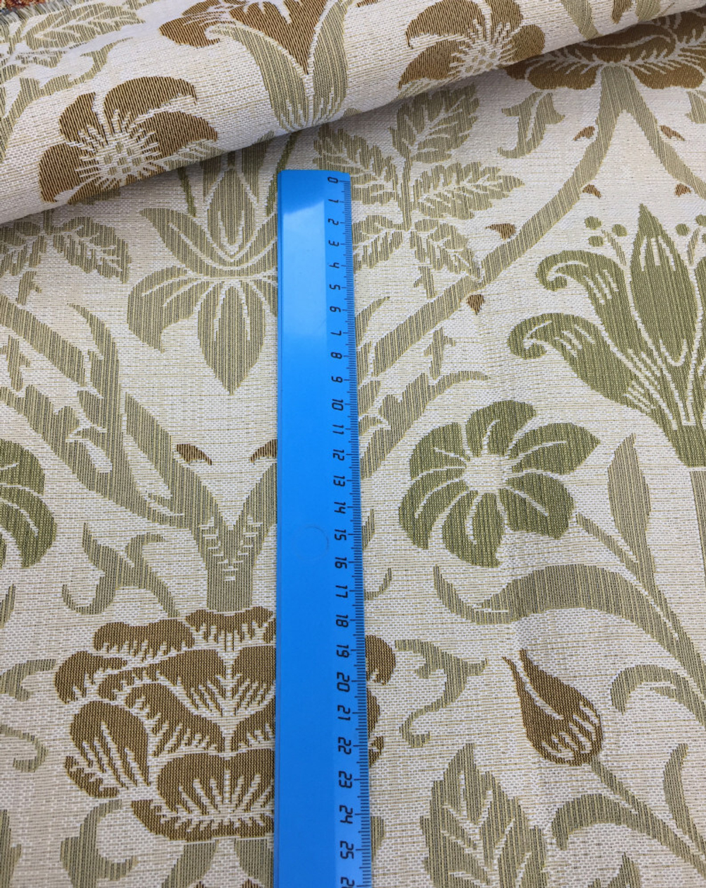 Гобеленовая ткань Шипы и розы беж. 175 см