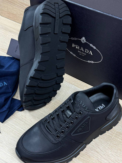 Кроссовки Prada
