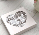 Коробка для 25 конфет "Сердце", белая, 22 х 22 х 3,5 см