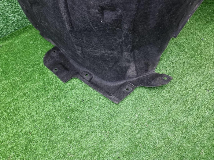 Подкрылок передний левый Porsche Taycan (19-24)