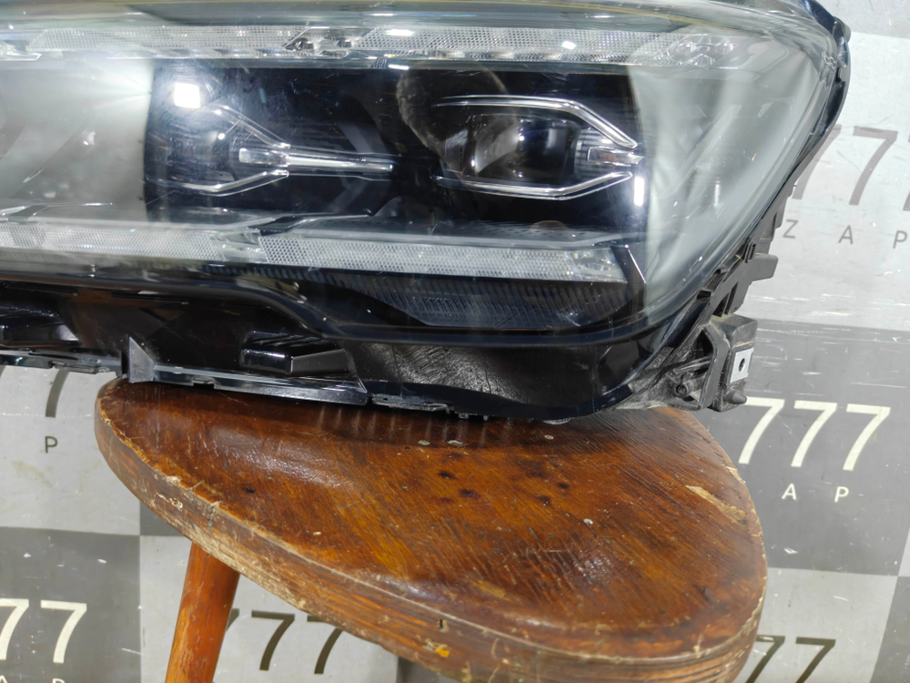 Фара левая LED Geely Monjaro 21-нв Б/У Оригинал 7051047300