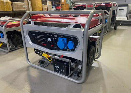 3 кВт / Генератор бензиновый 2.8 GF (3.0 кВт), 15 литров, Серия: ТАО - 4800