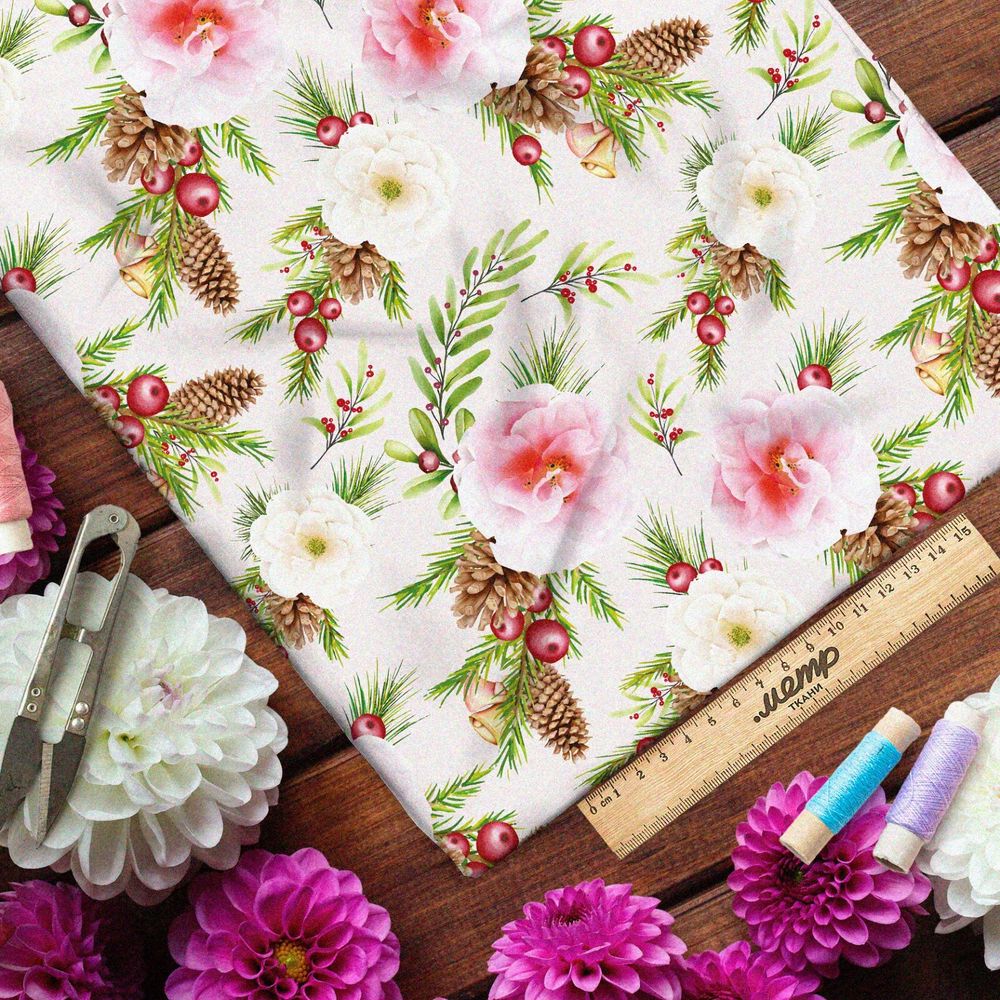 Ткань кулирная гладь нежные розовые цветы, шишки и омела