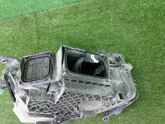 Битая Фара левая Mercedes GLC X253 (2015-2019) LED