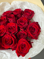 15 красных роз 50 см
