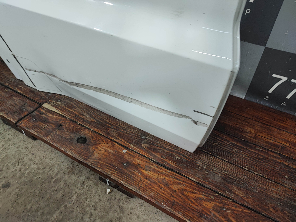 Дверь задняя правая Jeep Grand Cherokee (WK2) 10-22 Б/У Оригинал K68258506AD