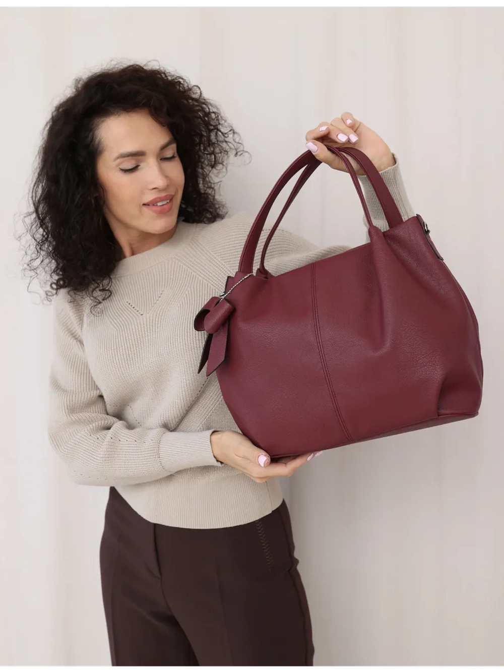 Сумка через плечо классическая