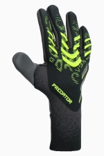 Вратарские перчатки adidas Predator Pro - черный